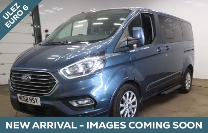 2025 Ford Tourneo Custom