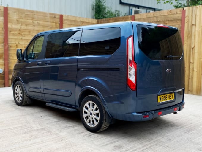 2025 Ford Tourneo Custom