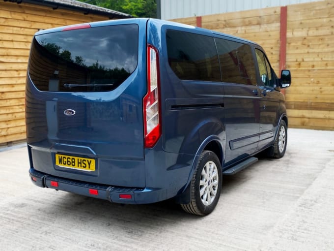 2025 Ford Tourneo Custom