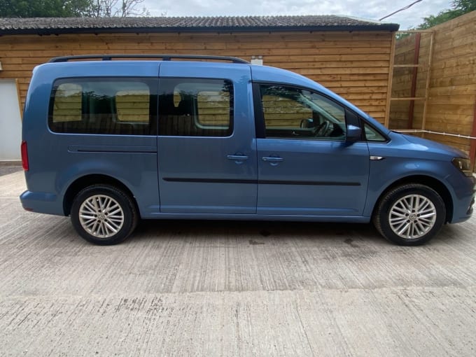 2025 Volkswagen Caddy Maxi Life
