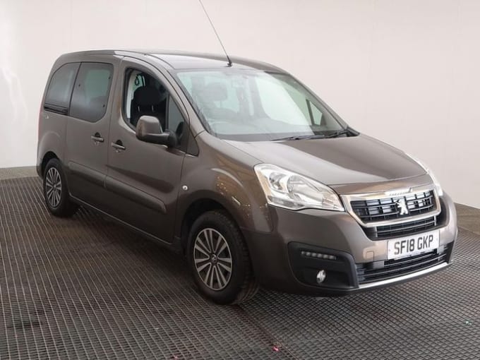 2025 Peugeot Partner Tepee