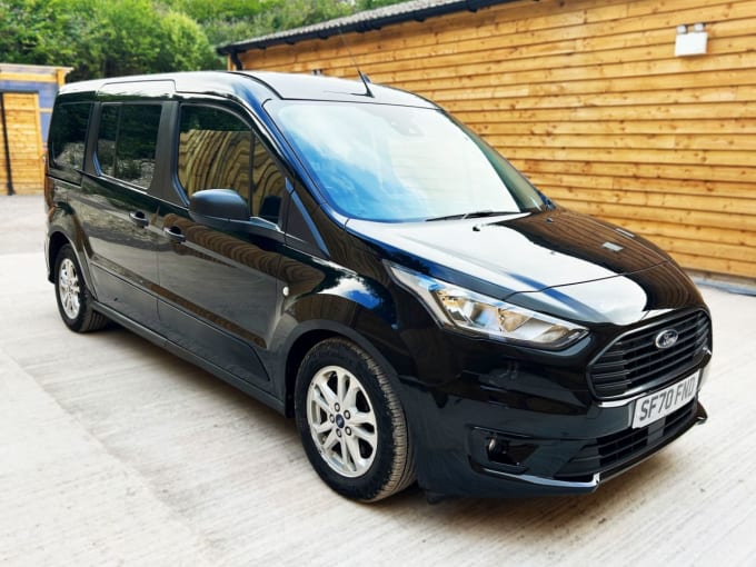 2025 Ford Grand Tourneo Connect