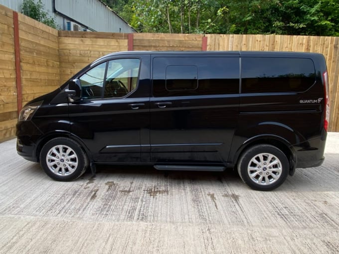 2025 Ford Tourneo Custom