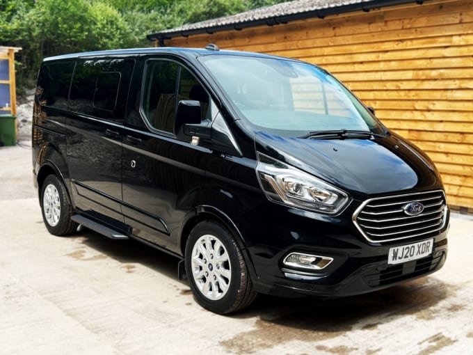 2025 Ford Tourneo Custom