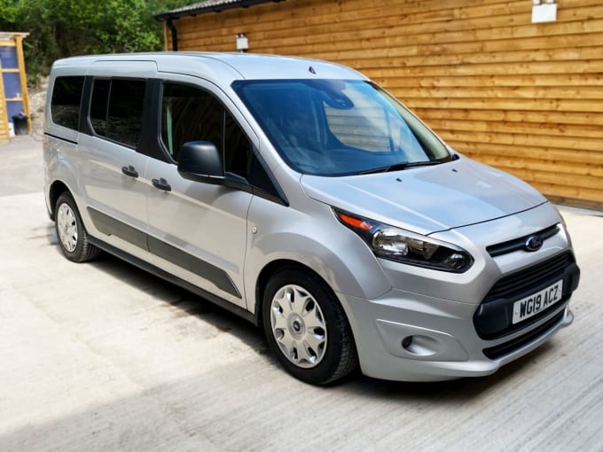 2025 Ford Grand Tourneo Connect