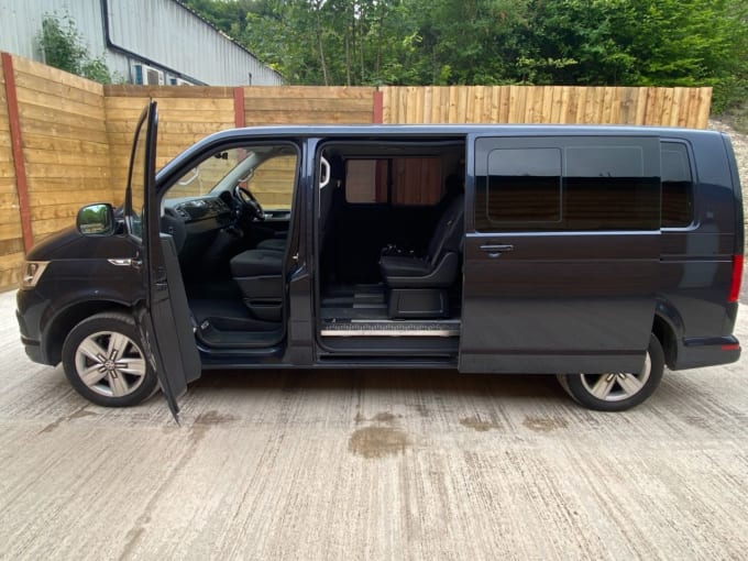 2025 Volkswagen Caravelle