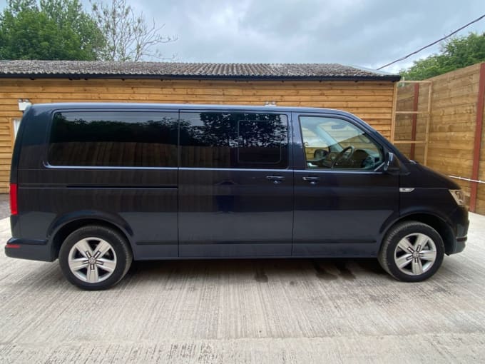 2025 Volkswagen Caravelle