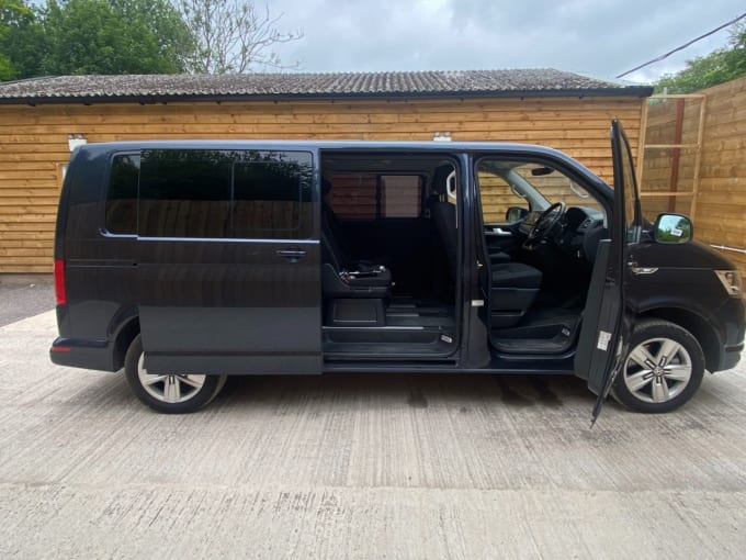 2025 Volkswagen Caravelle