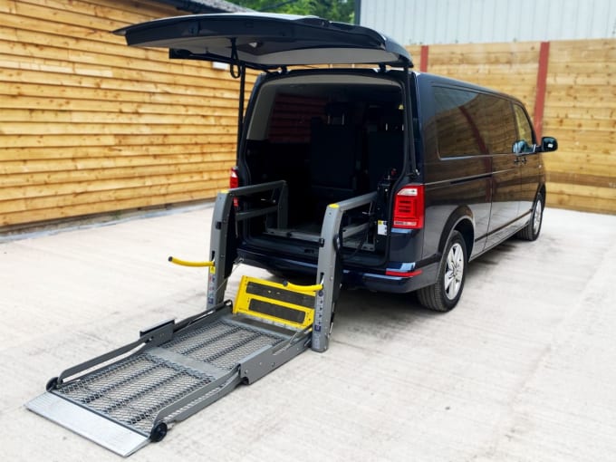 2025 Volkswagen Caravelle
