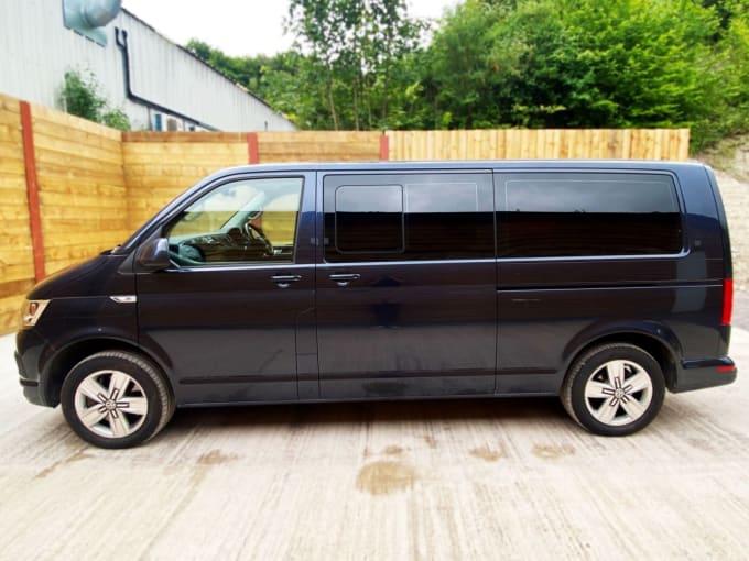 2025 Volkswagen Caravelle