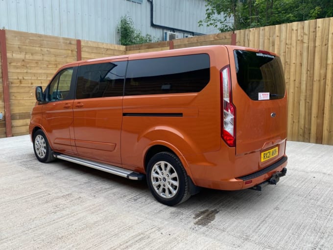 2025 Ford Tourneo Custom