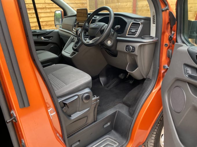 2025 Ford Tourneo Custom