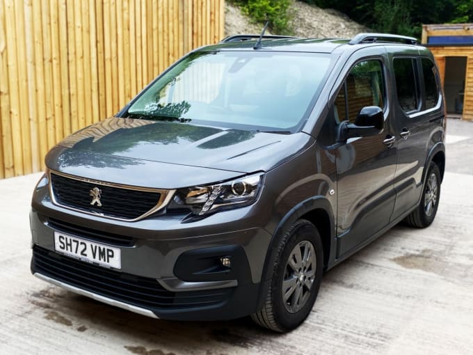 2025 Peugeot Rifter