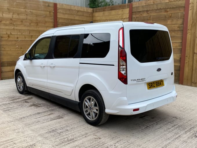 2025 Ford Grand Tourneo Connect