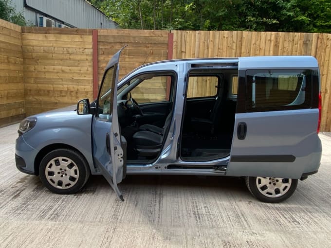 2025 Fiat Doblo