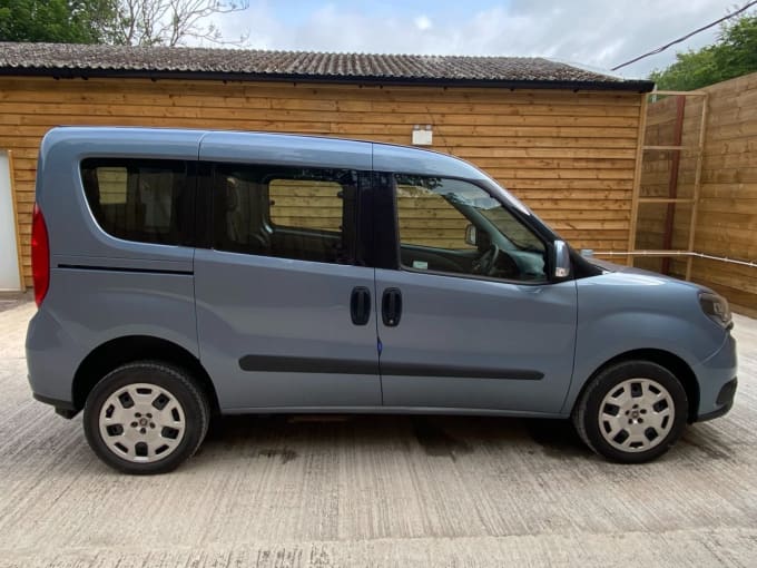2025 Fiat Doblo