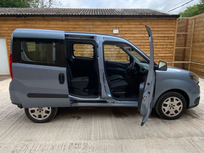 2025 Fiat Doblo