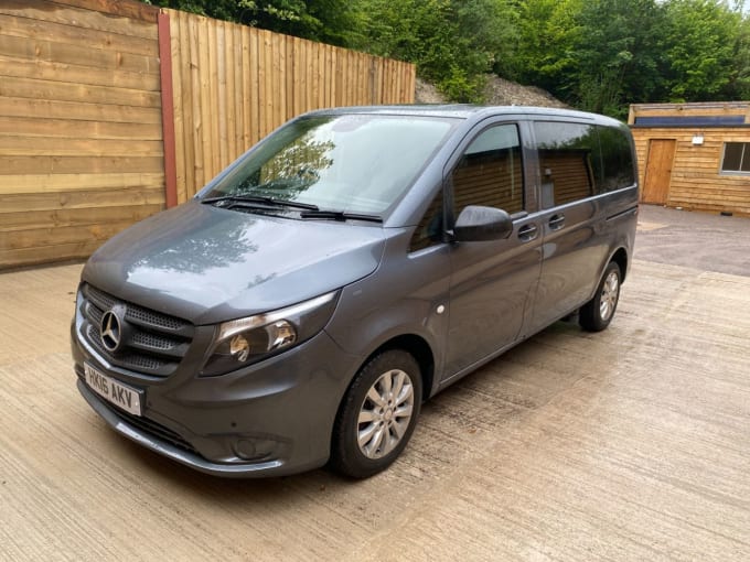 2025 Mercedes-benz Vito