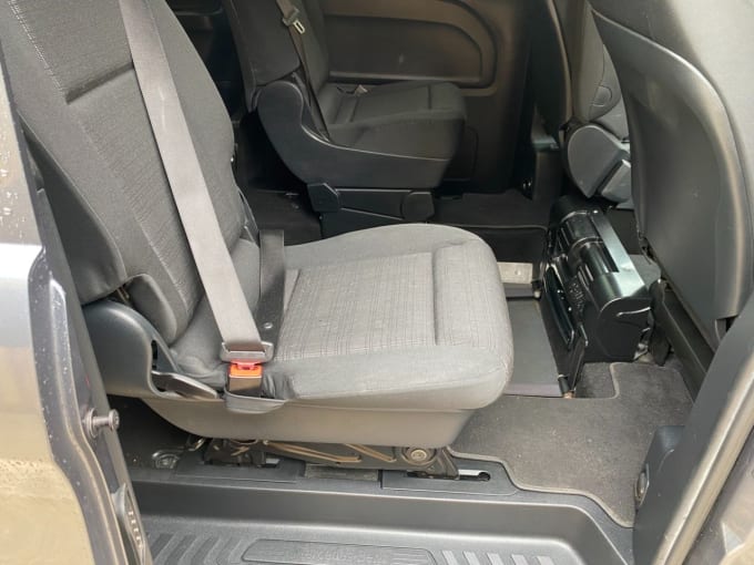 2025 Mercedes-benz Vito