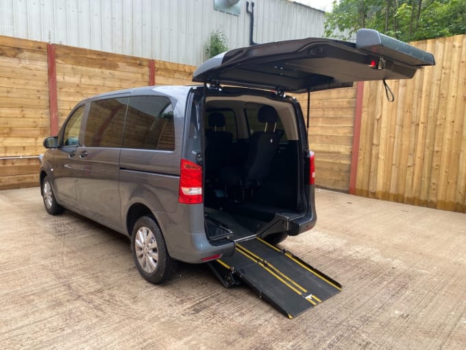 2025 Mercedes-benz Vito