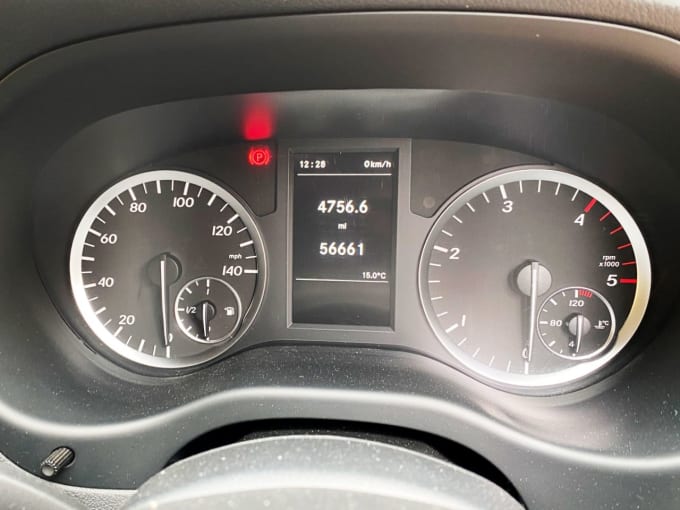 2025 Mercedes-benz Vito