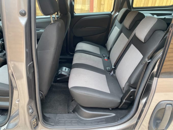 2025 Fiat Doblo