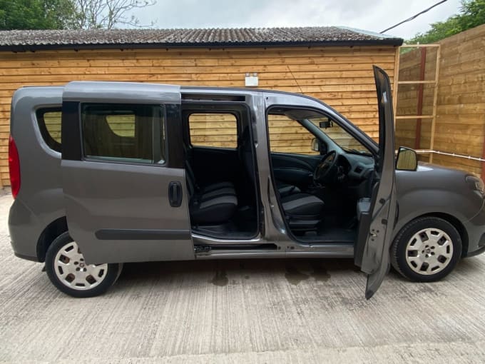 2025 Fiat Doblo