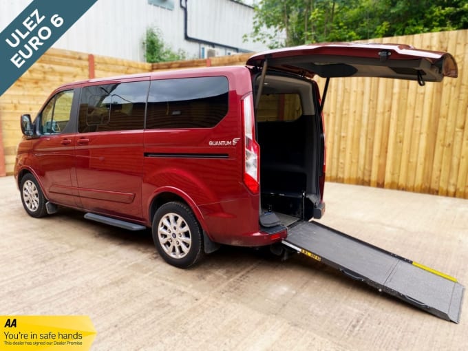 2025 Ford Tourneo Custom