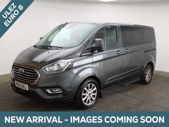 2025 Ford Tourneo Custom