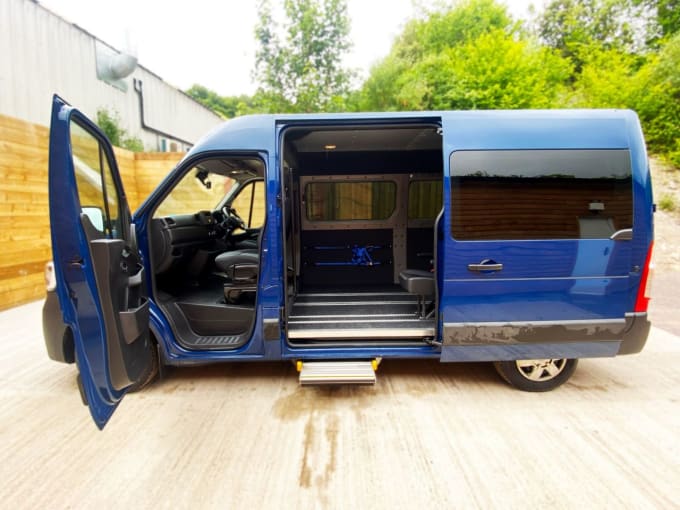 2025 Renault Master