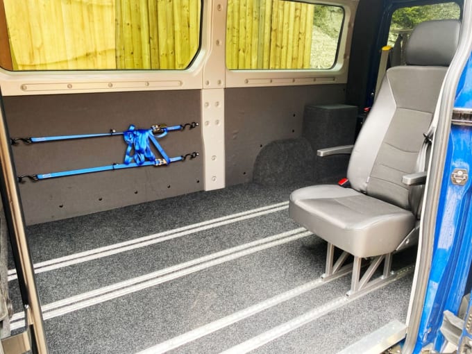 2025 Renault Master
