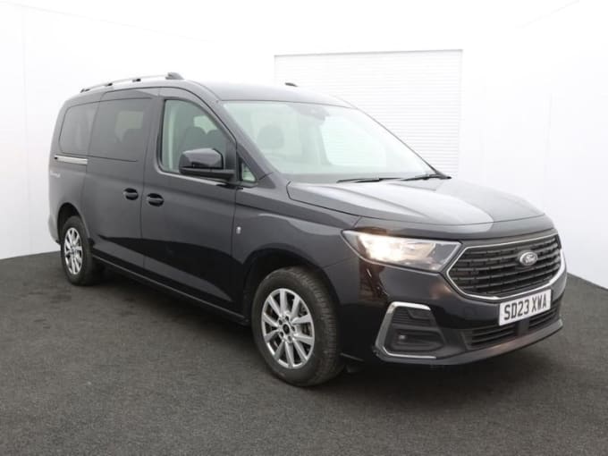 2025 Ford Grand Tourneo Connect