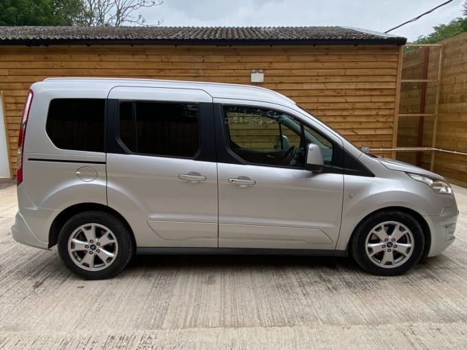 2025 Ford Tourneo Connect