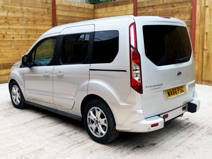 2025 Ford Tourneo Connect