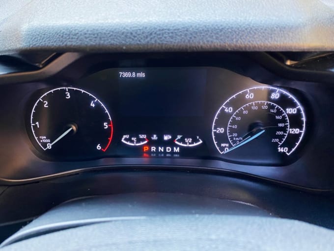 2025 Ford Grand Tourneo Connect