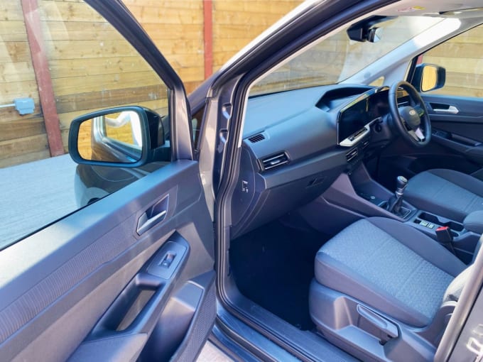 2025 Ford Tourneo Connect