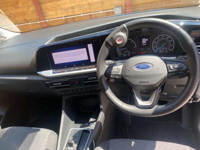 2025 Ford Grand Tourneo Connect