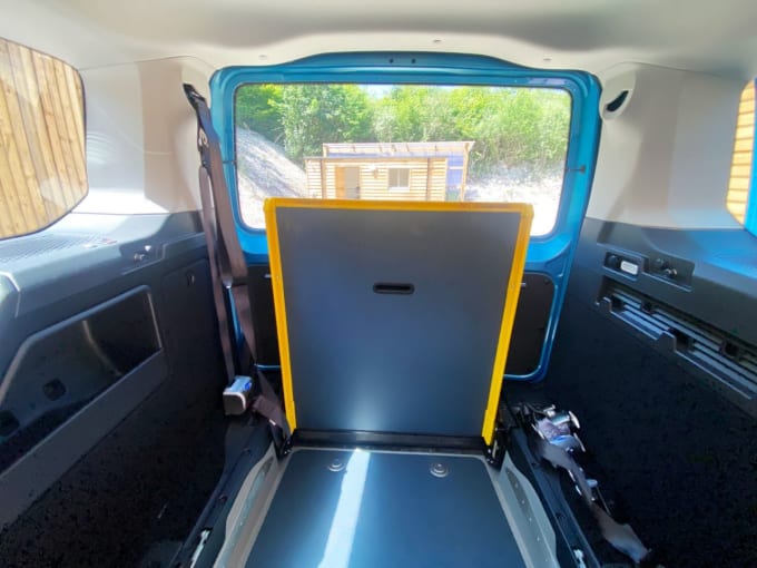 2025 Ford Grand Tourneo Connect