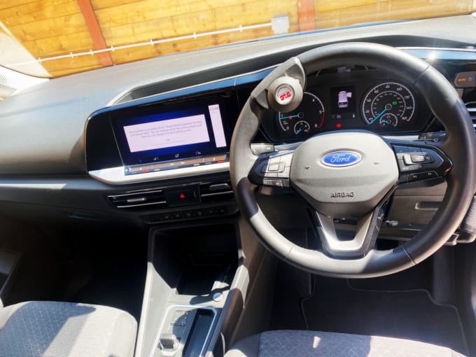 2025 Ford Grand Tourneo Connect