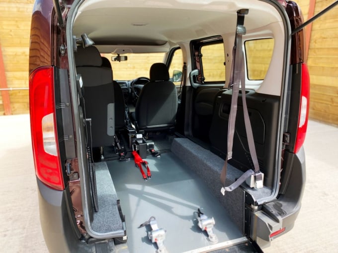 2025 Fiat Doblo