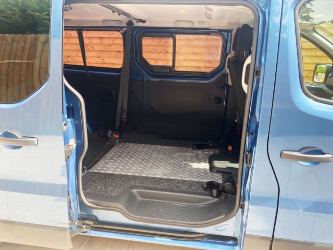 2025 Vauxhall Vivaro
