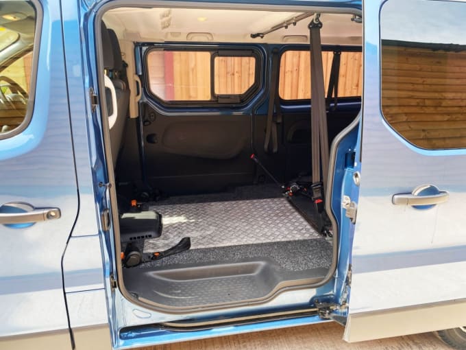 2025 Vauxhall Vivaro