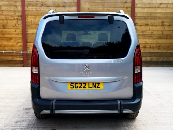 2025 Peugeot Rifter