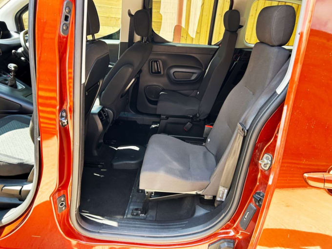 2025 Peugeot Rifter