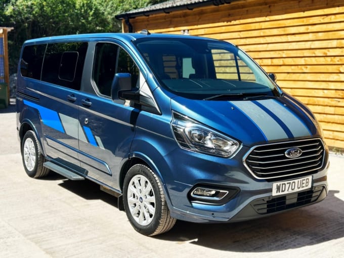 2025 Ford Tourneo Custom