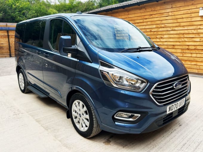 2025 Ford Tourneo Custom