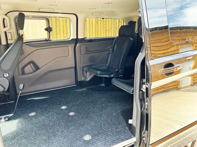 2025 Ford Tourneo Custom