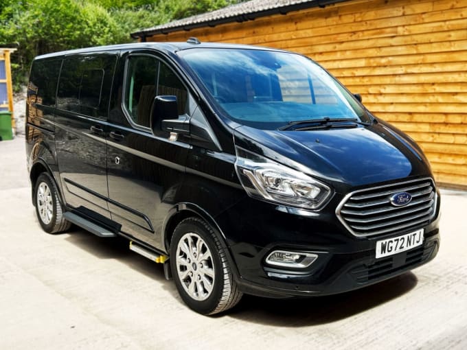 2025 Ford Tourneo Custom