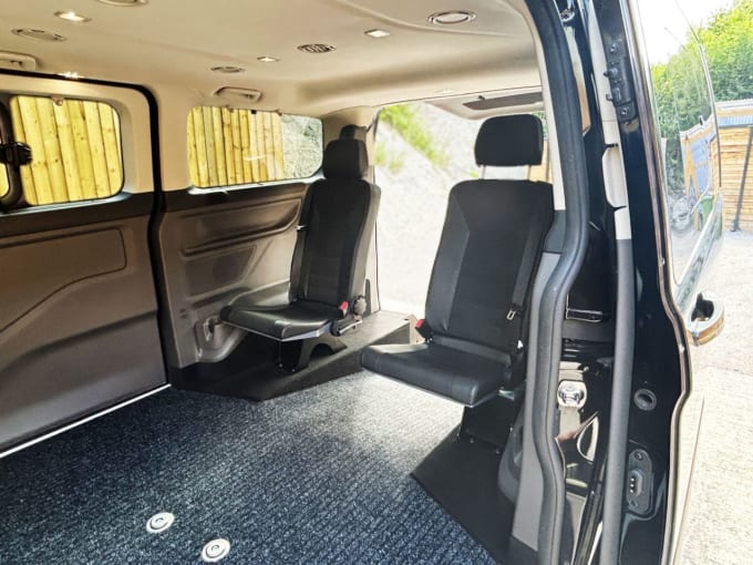 2025 Ford Tourneo Custom