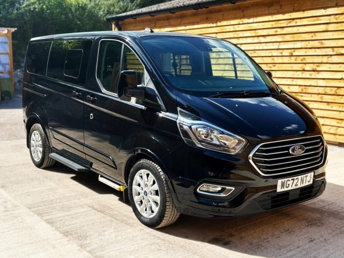 2025 Ford Tourneo Custom